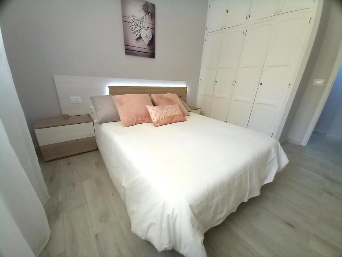 Apartamentos Medano - Medano Central El Médano 0*,  España